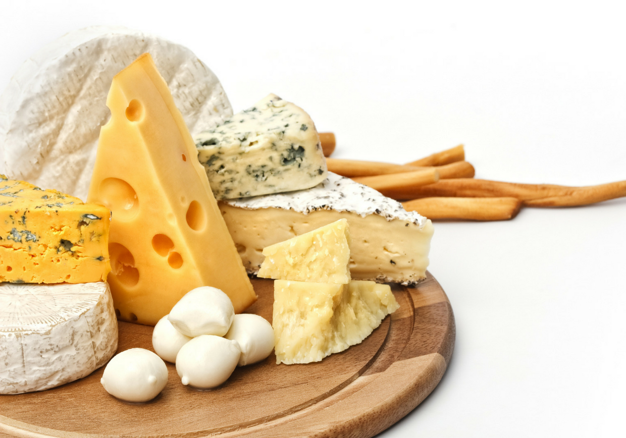 Что можно кроме сыра. Сыр. Сыр на белом фоне. Продукты сыр. Сырные изделия.